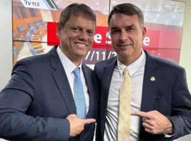 Reviravolta 2026: Centrão rejeita Flavio Bolsonaro