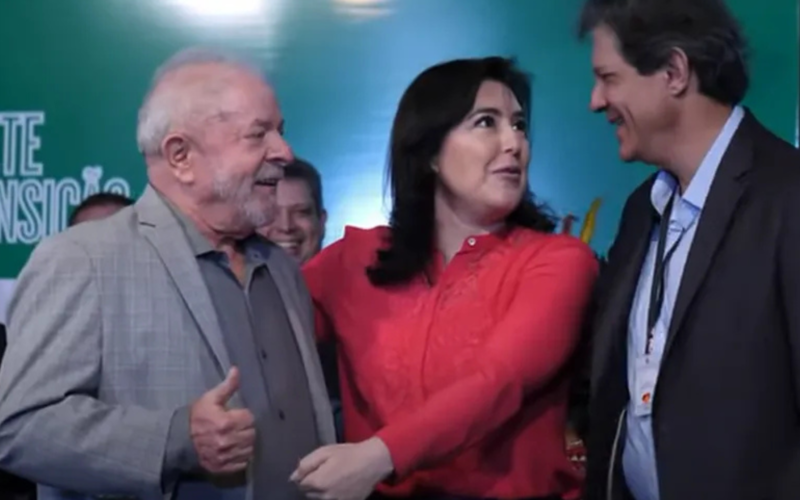 Lula avalia cenário com Simone Tebet no governo de SP e Haddad no Senado