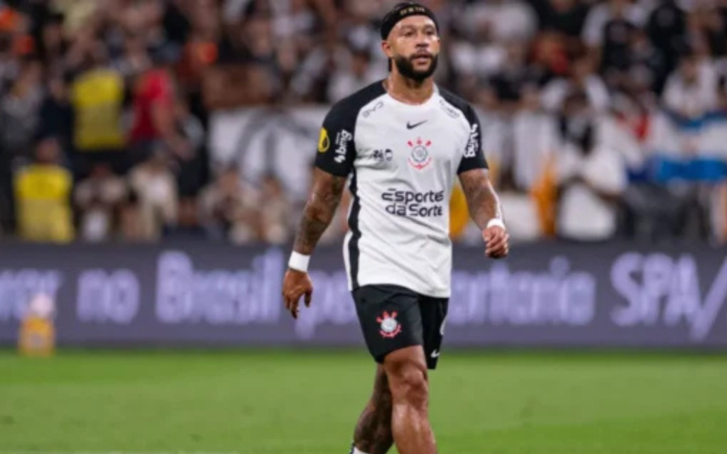 Derrota do Corinthians para o Palmeiras após pênalti de Depay