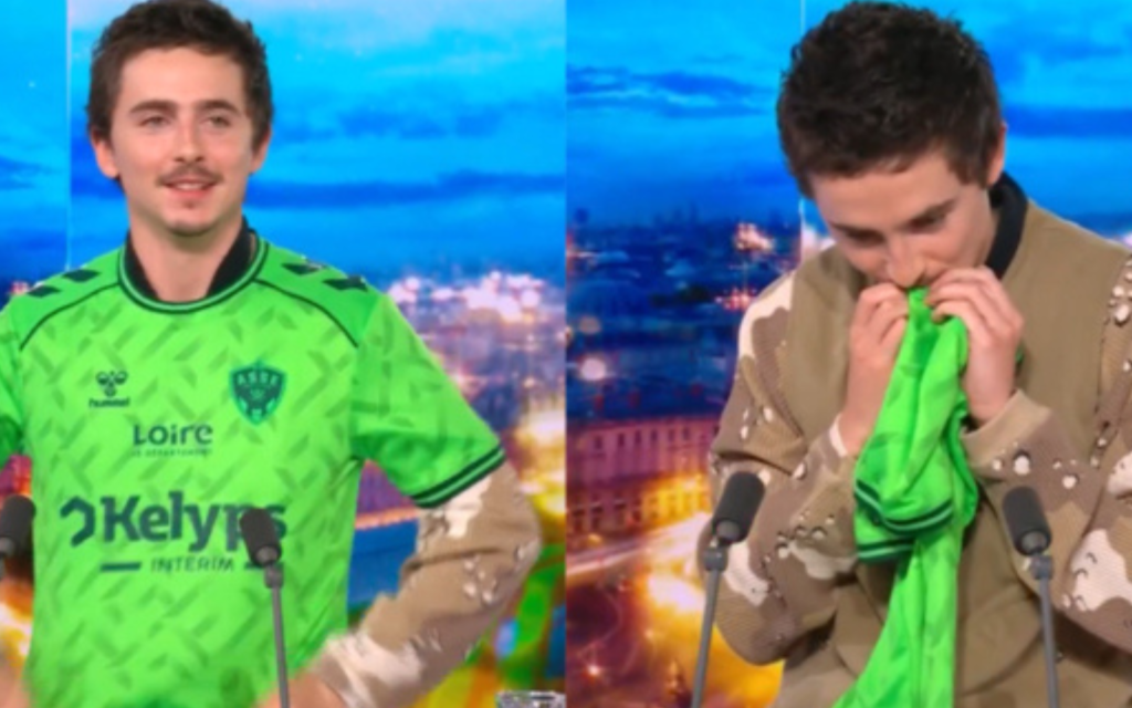 Timothée Chalamet recebe camisa do Saint-Étienne ao vivo na TV francesa